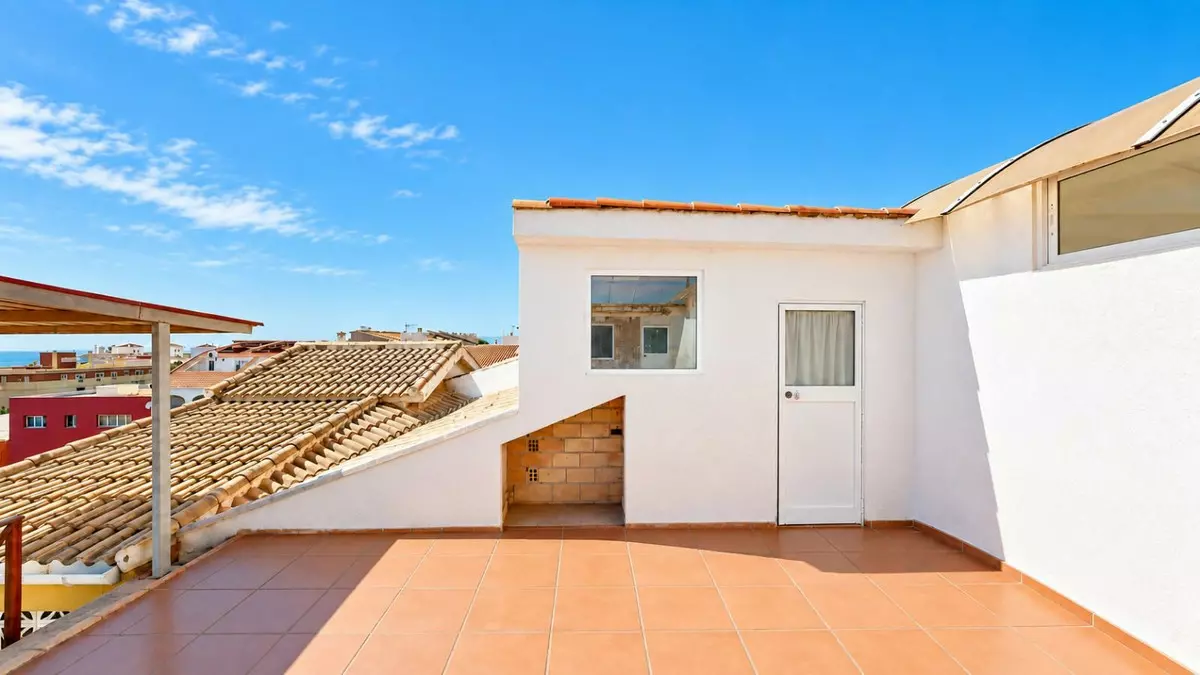7-bedroom Villa In Benalmádena, Spain (300 M²)