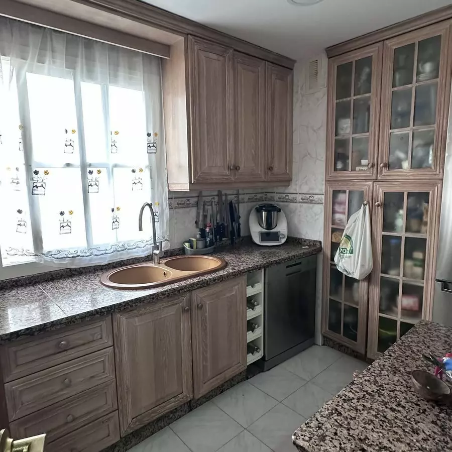 3-bedroom Apartment In Marbella, Spain (120 M²)