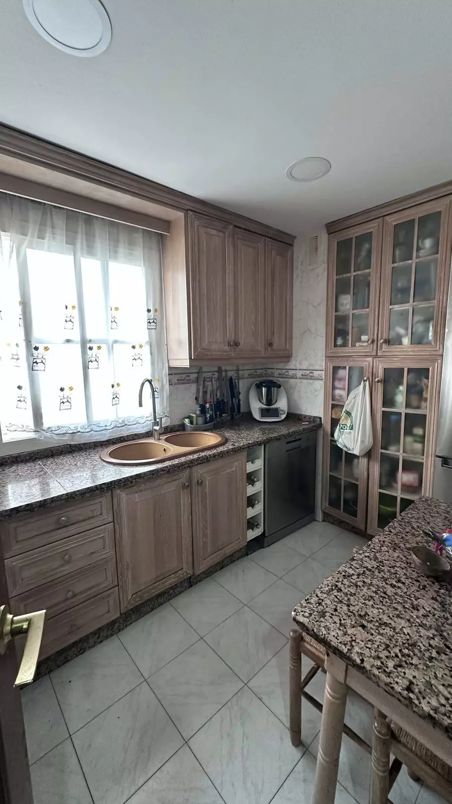 3-bedroom Apartment In Marbella, Spain (120 M²)