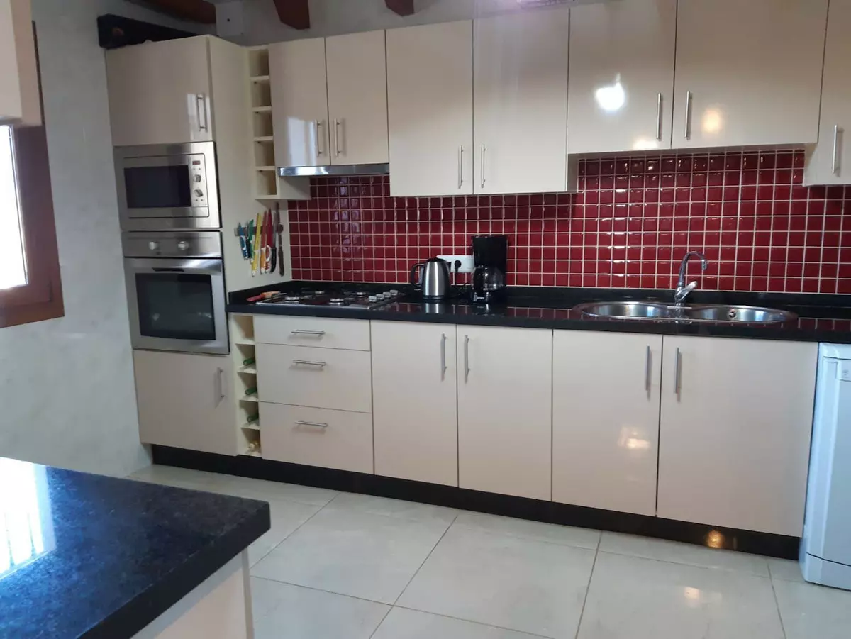 5-bedroom Villa In Iznate, Spain (330 M²)