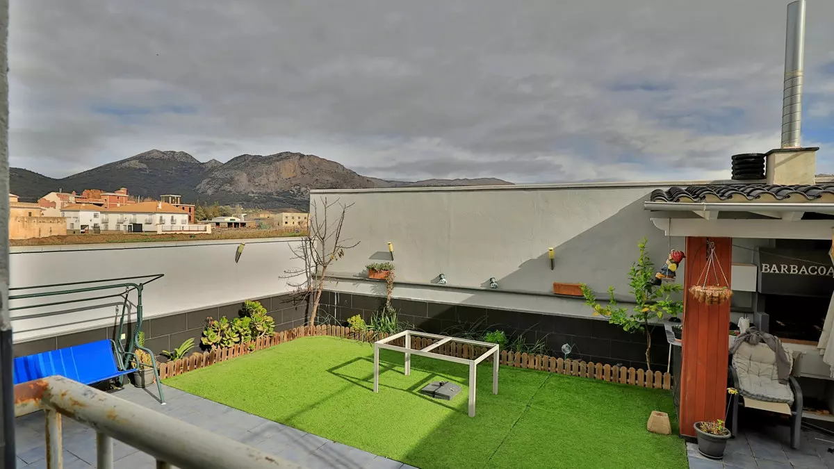 4-bedroom Villa In Alfarnate, Spain (220 M²)