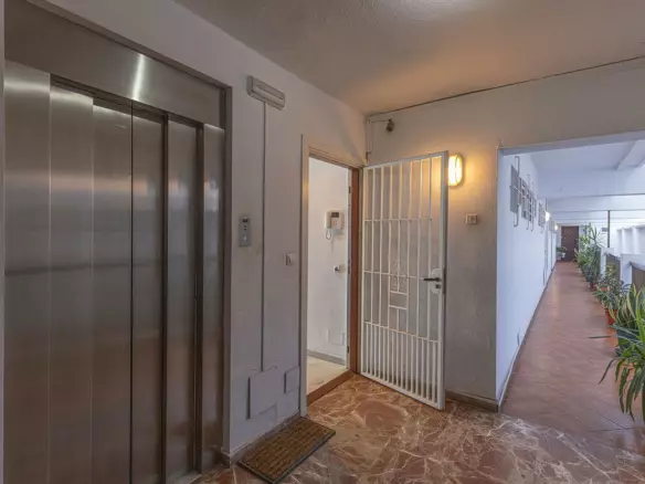 2-bedroom Apartment In Benalmádena, Spain (128 M²)