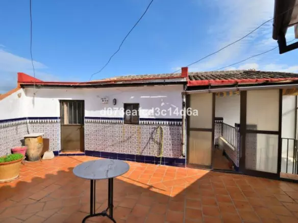 3-bedroom Town House In Ronda, Spain (126 M²)