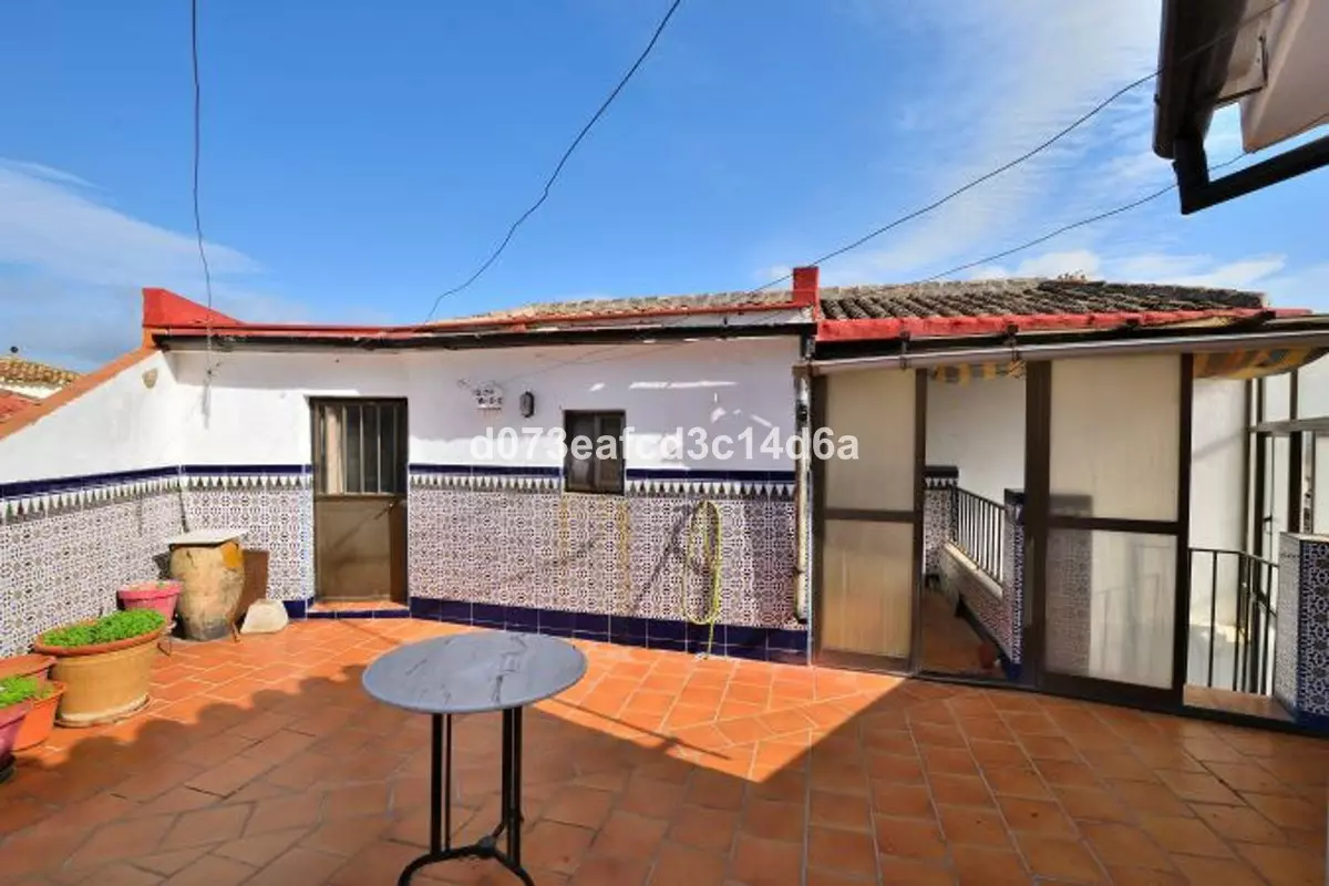 3-bedroom Town House In Ronda, Spain (126 M²)