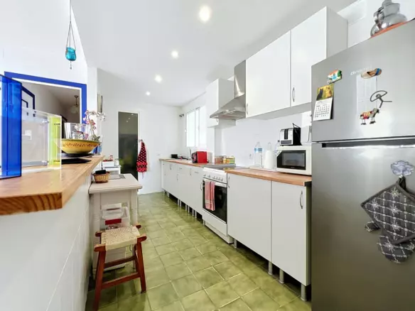 2-bedroom Apartment In Manilva, Spain (91 M²)