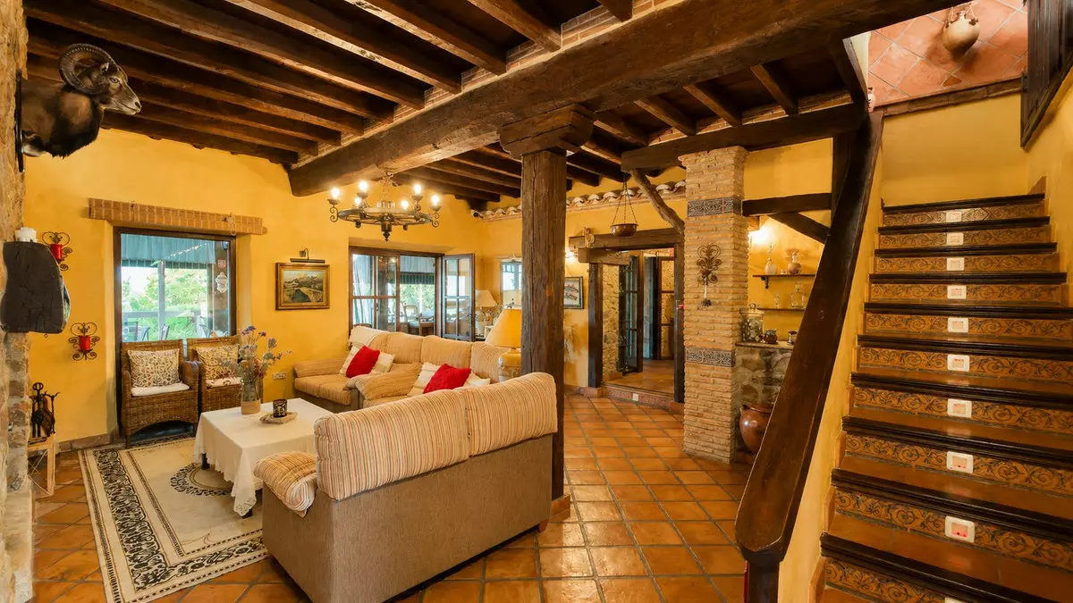8-bedroom Country House In Cártama, Spain (569 M²)