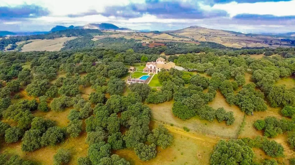 7-bedroom Country House In Ronda, Spain (735 M²)