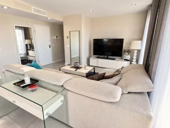 3-bedroom Apartment In Mijas, Spain (132 M²)