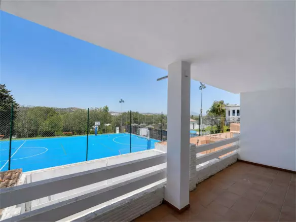3-bedroom Town House In Casares, Spain (182 M²)