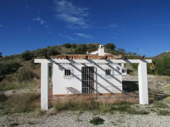 4-bedroom Country House In Sedella, Spain (411 M²)
