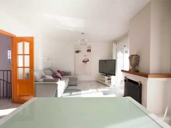 3-bedroom Villa In Frigiliana, Spain (162 M²)