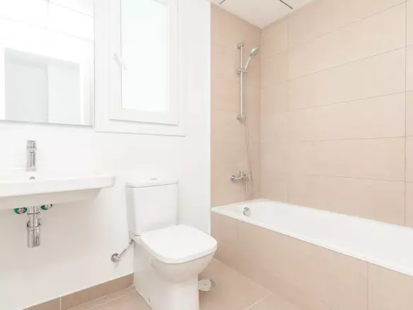 3-bedroom Apartment In Mijas, Spain (92 M²)
