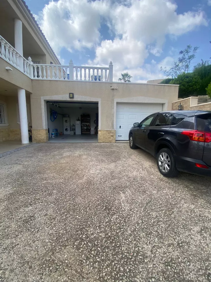 3-bedroom Villa In Algorfa, Spain (250 M²)