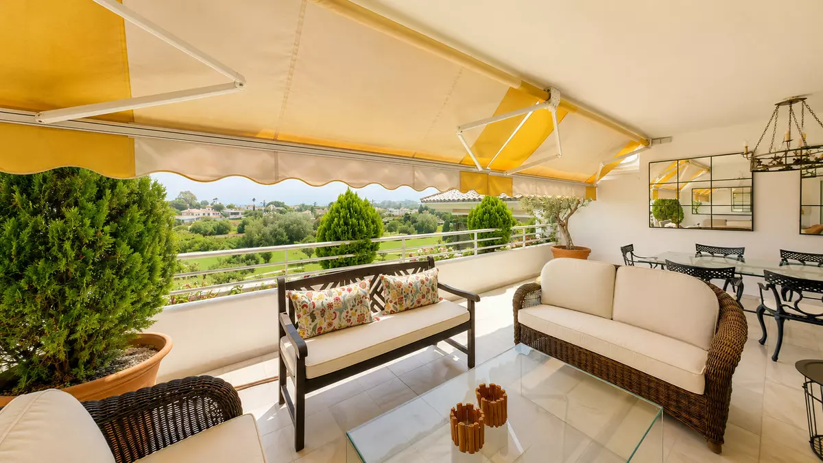 4-bedroom Apartment In Marbella, Spain (217 M²)