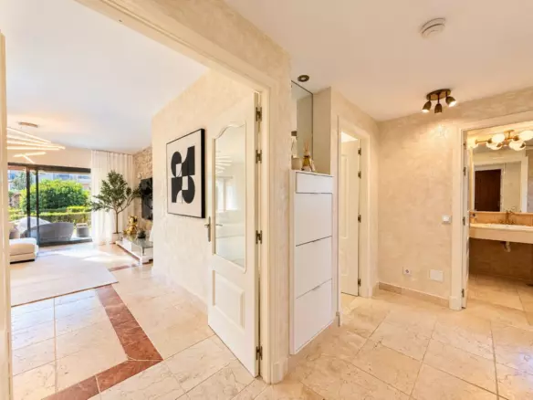 2-bedroom Apartment In Estepona, Spain (144 M²)