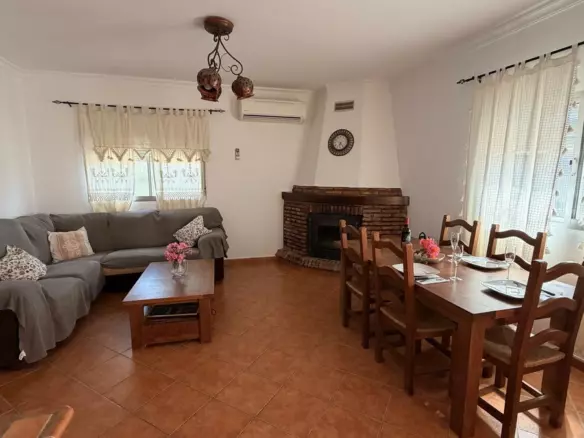 3-bedroom Country House In Almogía, Spain (155 M²)