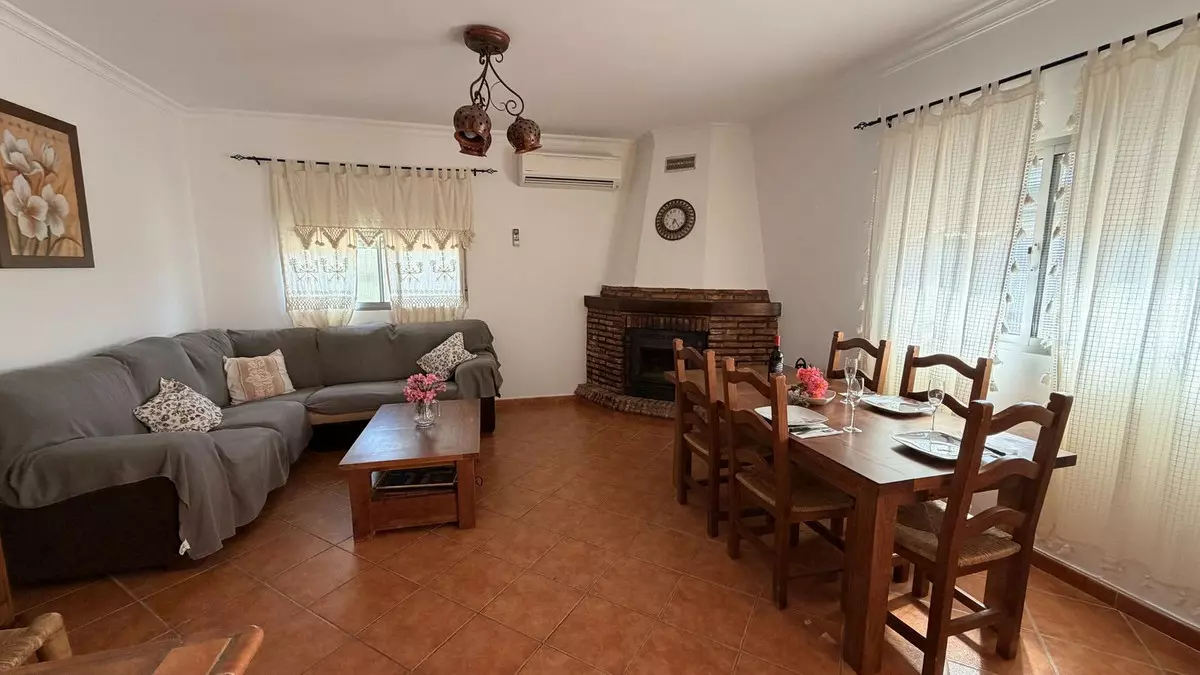 3-bedroom Country House In Almogía, Spain (155 M²)