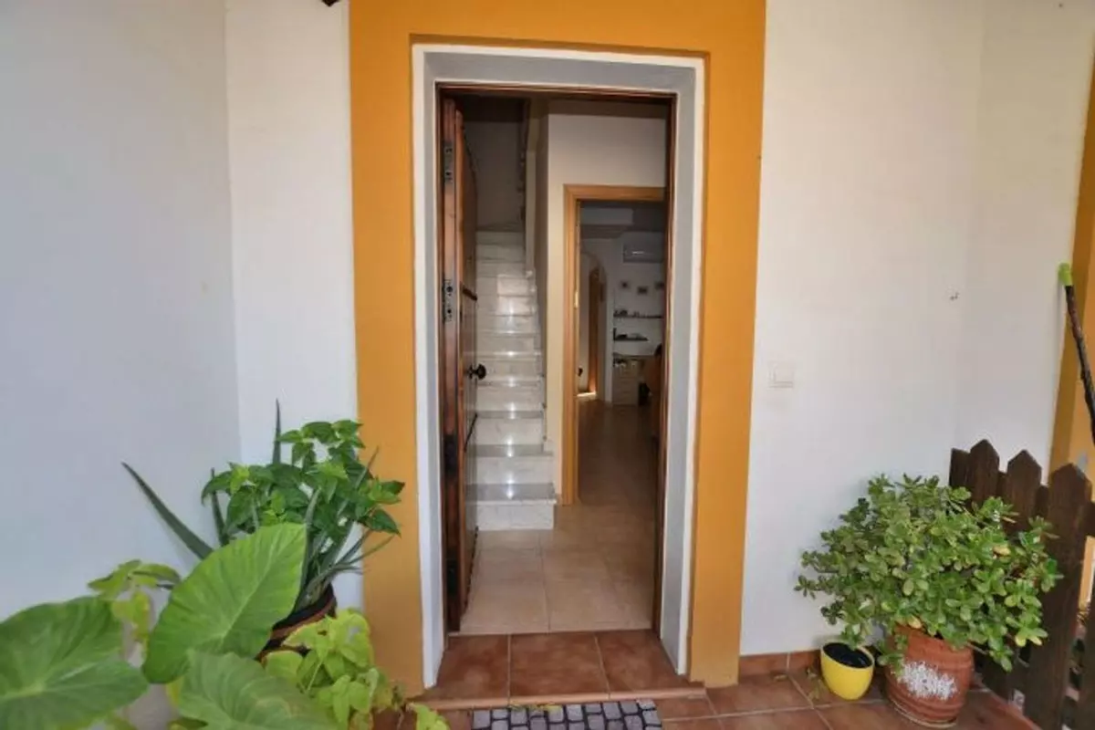 3-bedroom Town House In Ronda, Spain (114 M²)