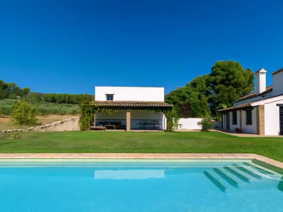 5-bedroom Villa In Ronda, Spain (441 M²)