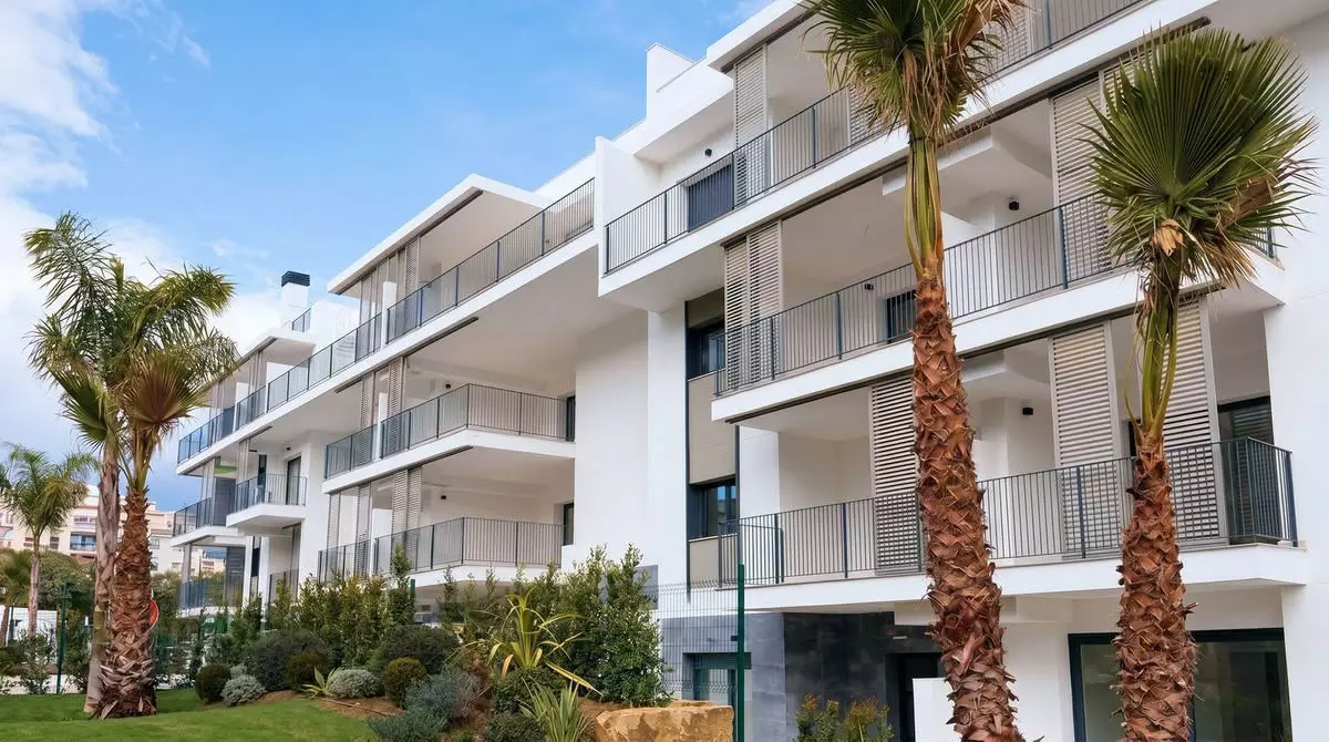 2-bedroom Apartment In Estepona, Spain (93 M²)