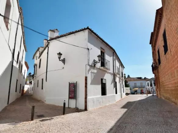 5-bedroom Villa In Ronda, Spain (404 M²)