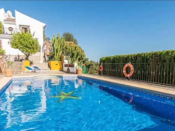 7-bedroom Villa In Frigiliana, Spain (520 M²)