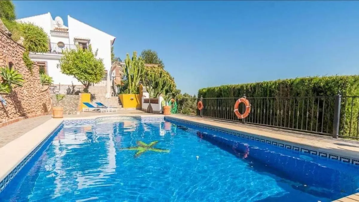 7-bedroom Villa In Frigiliana, Spain (520 M²)
