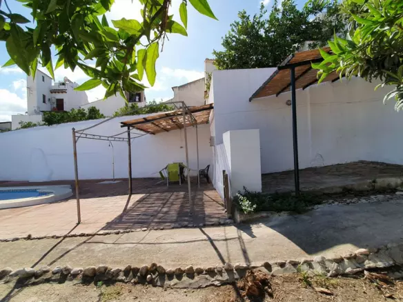 4-bedroom Town House In Ardales, Spain (706 M²)