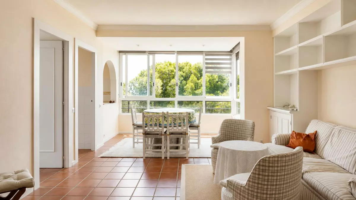2-bedroom Apartment In Marbella, Spain (85 M²)