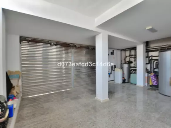 5-bedroom Villa In Ronda, Spain (512 M²)