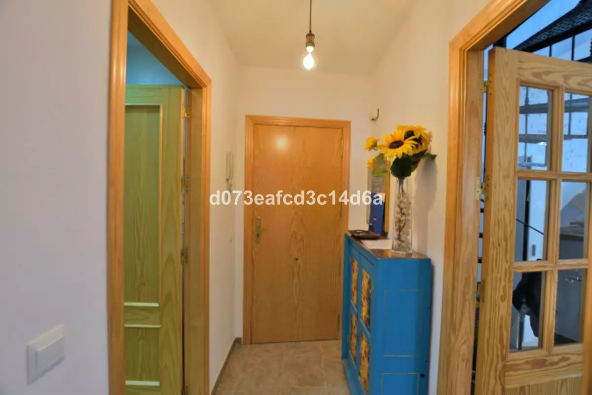 3-bedroom Apartment In Ronda, Spain (103 M²)