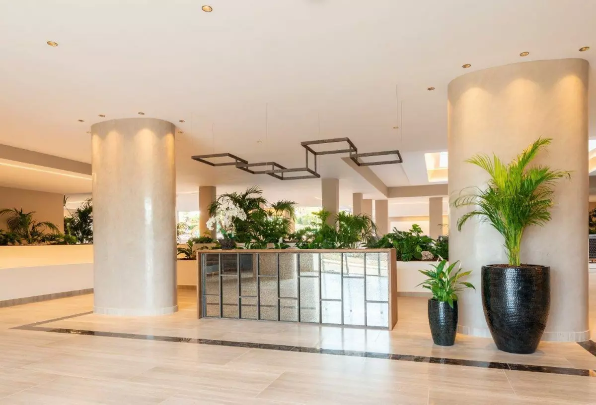 3-bedroom Apartment In Marbella, Spain (90 M²)