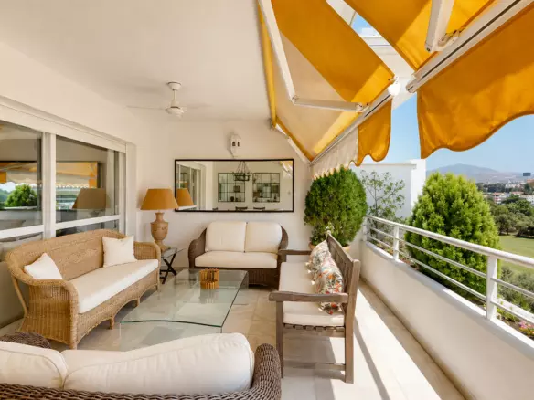 4-bedroom Apartment In Marbella, Spain (217 M²)