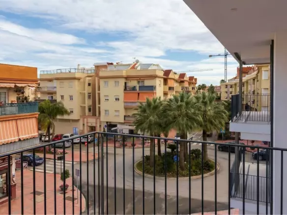2-bedroom Apartment In Estepona, Spain (93 M²)