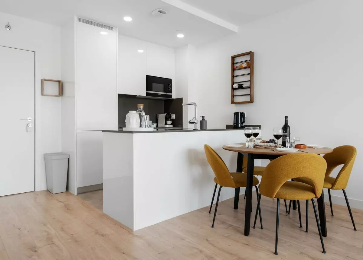 2-bedroom Apartment In Málaga, Spain (70 M²)