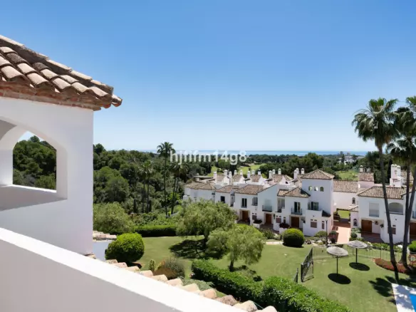 3-bedroom Town House In Marbella, Spain (385 M²)