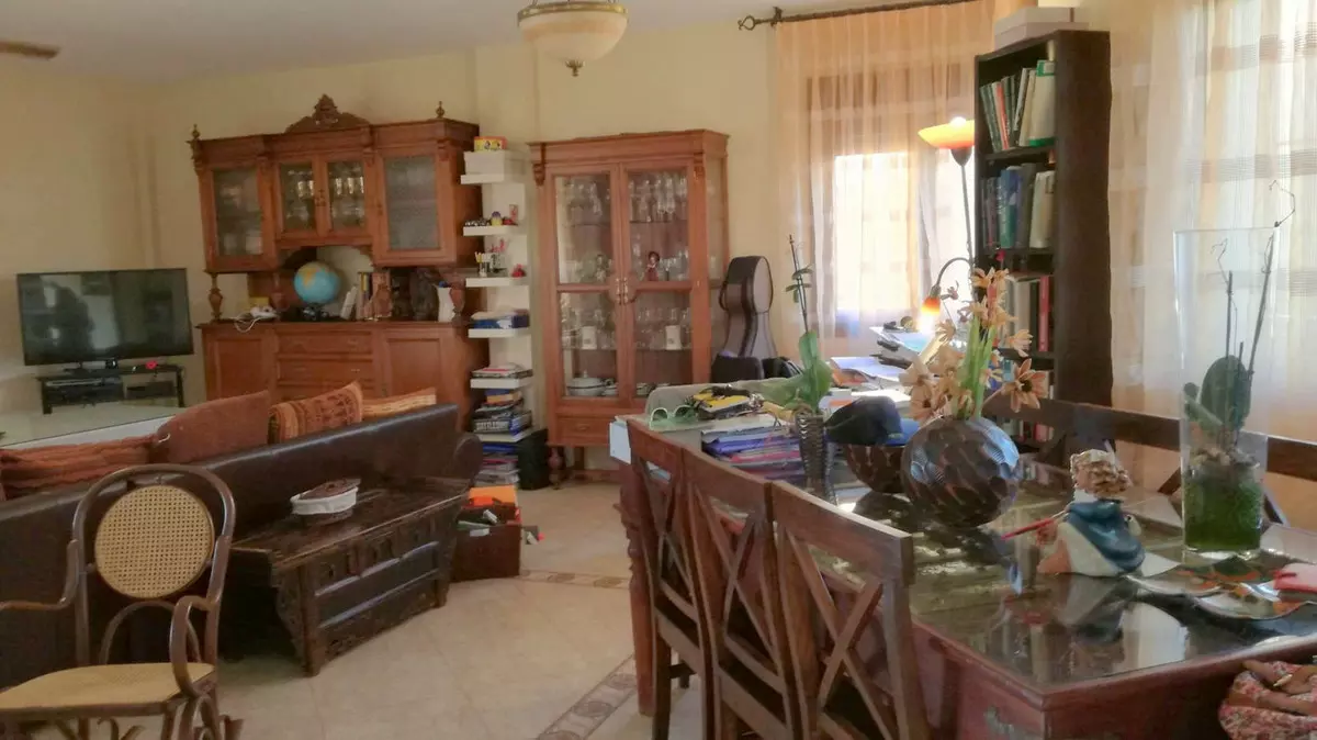 6-bedroom Villa In Cártama, Spain (400 M²)