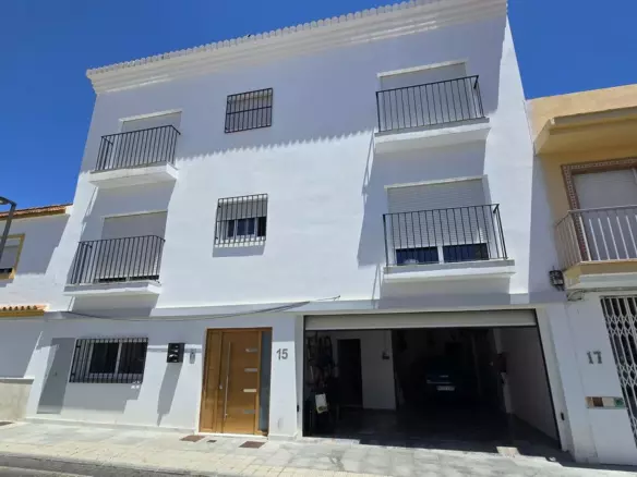 2-bedroom Apartment In Marbella, Spain (81 M²)