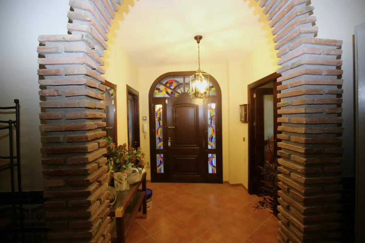 6-bedroom Villa In Benamargosa, Spain (472 M²)