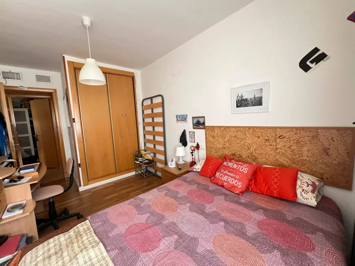 3-bedroom Apartment In Málaga, Spain (132 M²)