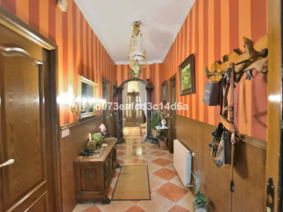 4-bedroom Apartment In Ronda, Spain (132 M²)