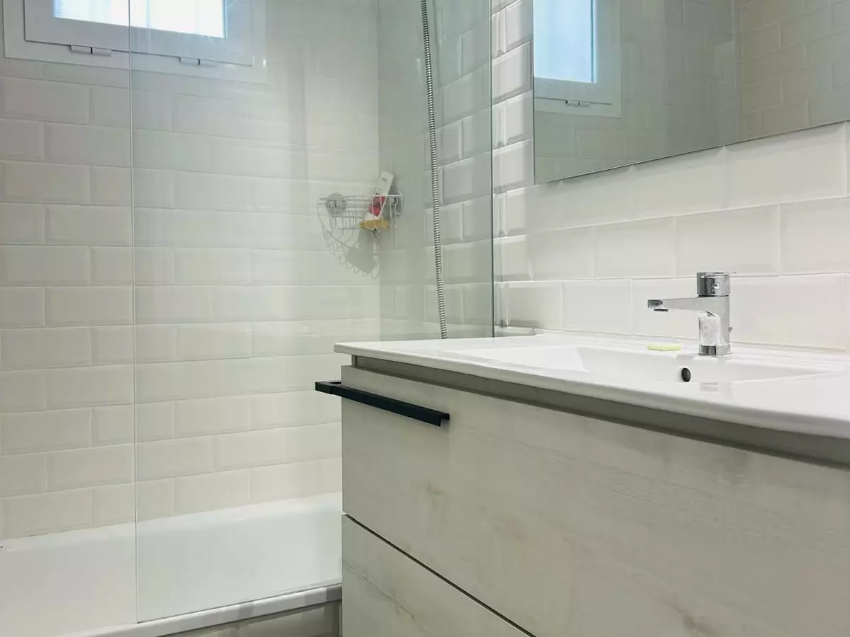 2-bedroom Apartment In Manilva, Spain (80 M²)