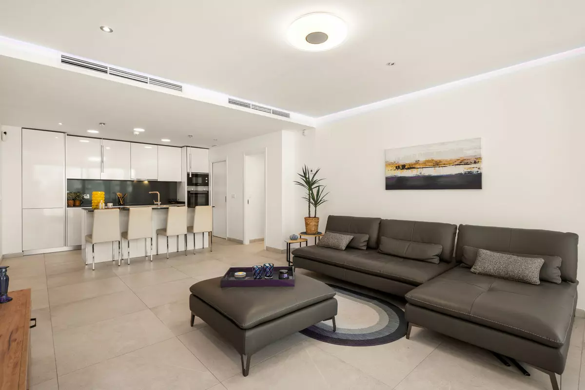 3-bedroom Apartment In Benahavis, Spain (125 M²)
