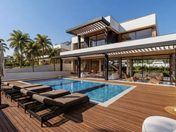 5-bedroom Villa In Estepona, Spain (599 M²)