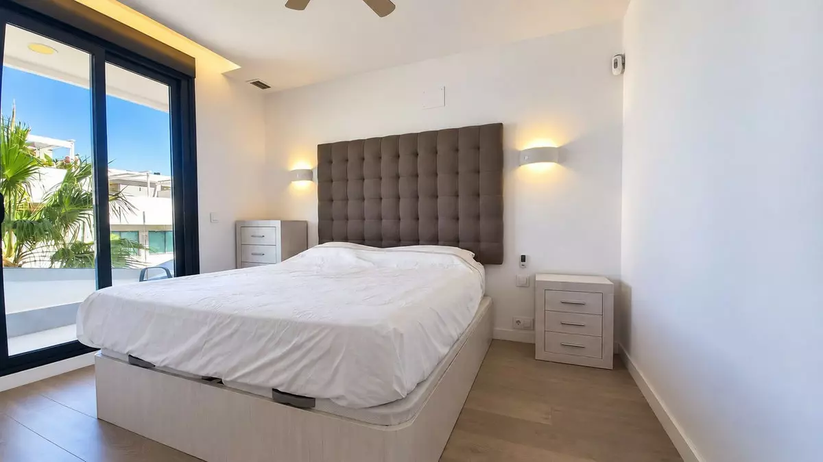 3-bedroom Apartment In Mijas, Spain (152 M²)