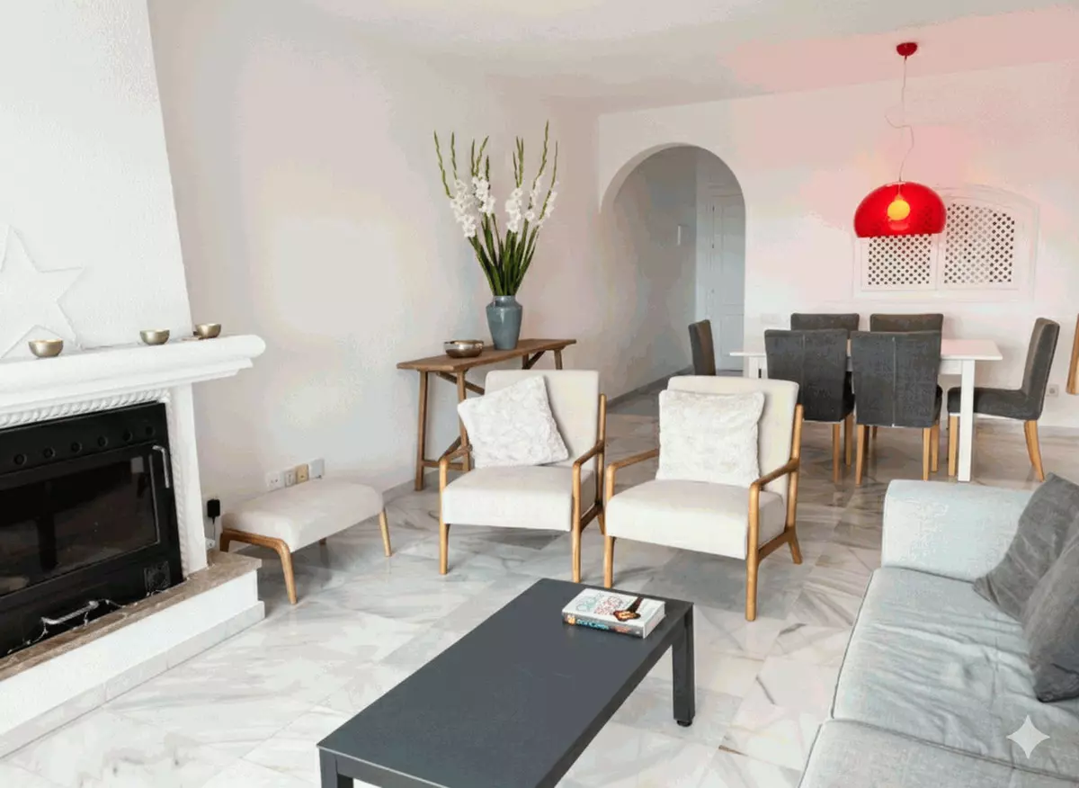 2-bedroom Apartment In Málaga, Spain (93 M²)