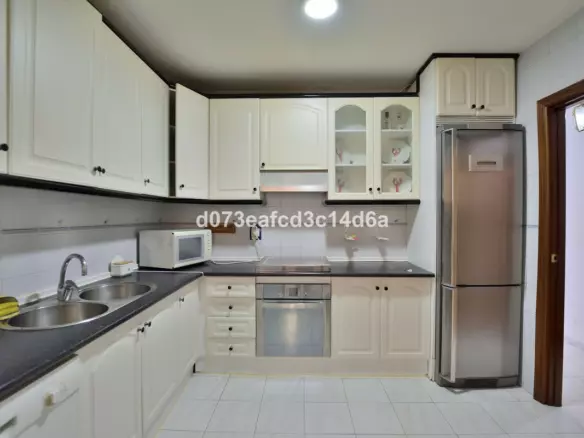 3-bedroom Apartment In Ronda, Spain (116 M²)
