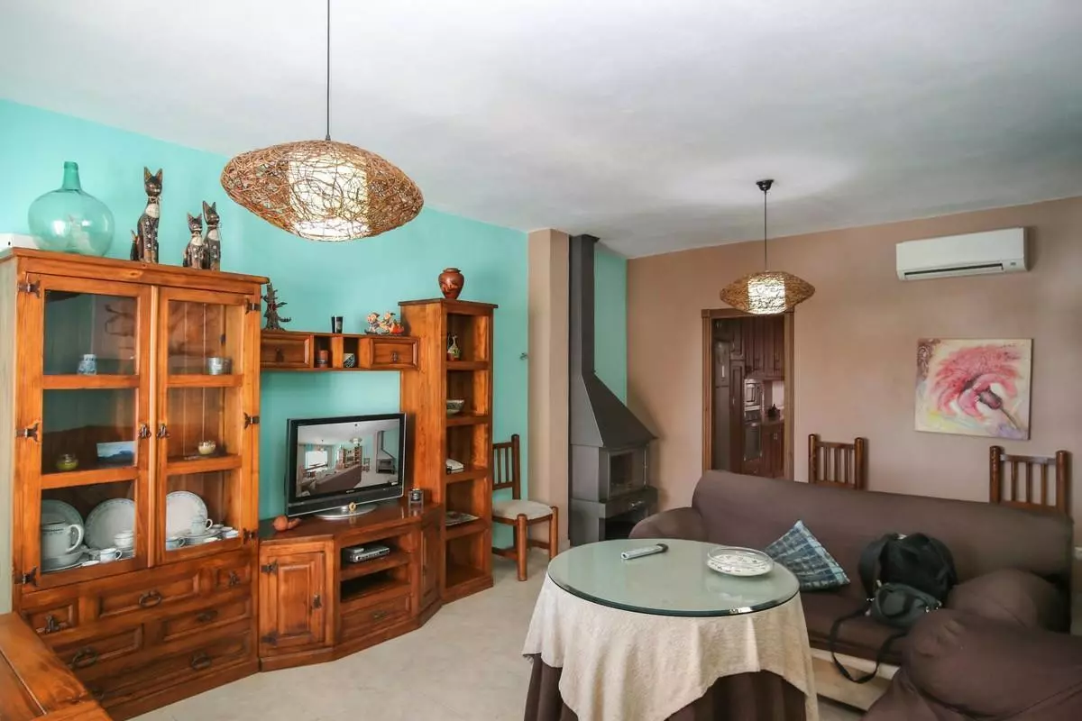 4-bedroom Town House In Alozaina, Spain (218 M²)