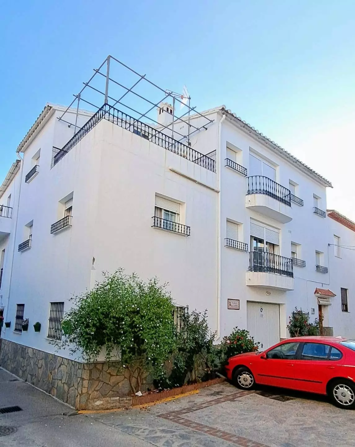 4-bedroom Villa In Benarrabá, Spain (300 M²)