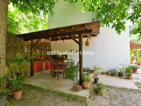 4-bedroom Country House In Arriate, Spain (987 M²)